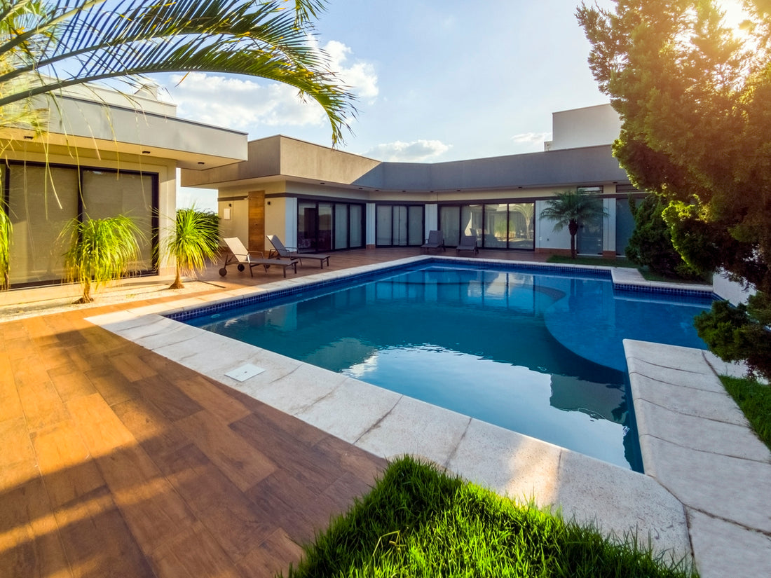 A Guide to Shocking Your Pool